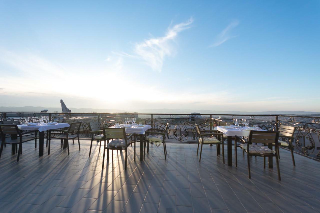 Chateau Linza Resort Tiranë Luaran gambar