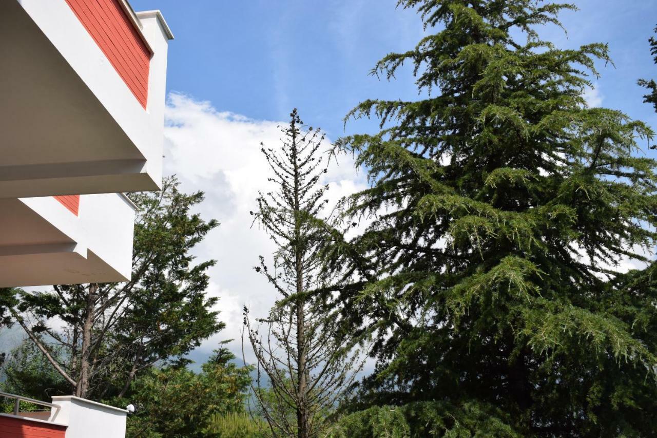 Chateau Linza Resort Tiranë Luaran gambar