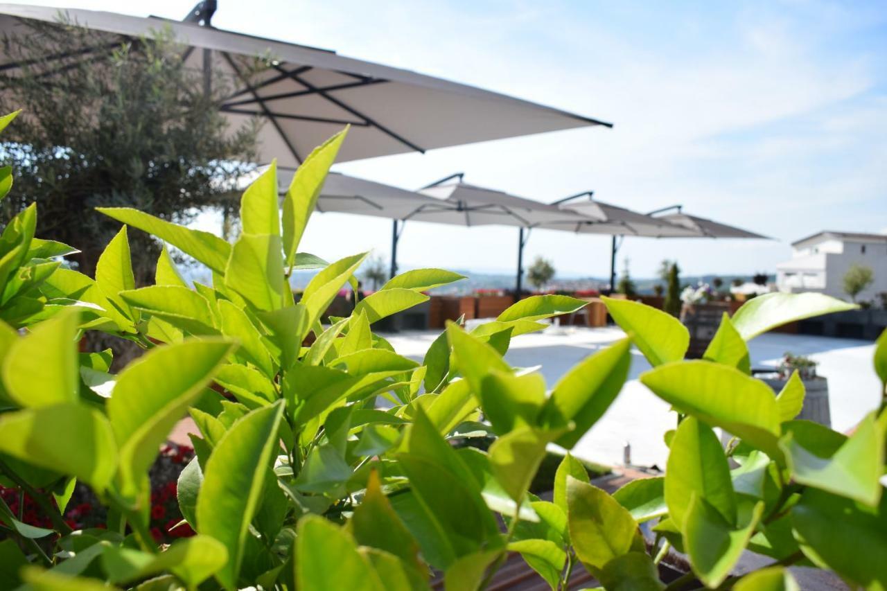 Chateau Linza Resort Tiranë Luaran gambar