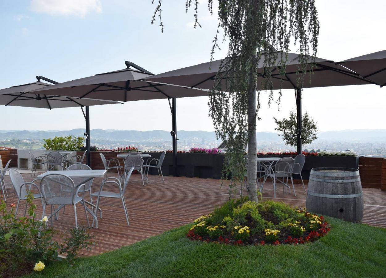 Chateau Linza Resort Tiranë Luaran gambar